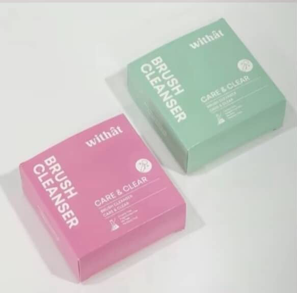 Brush cleanser